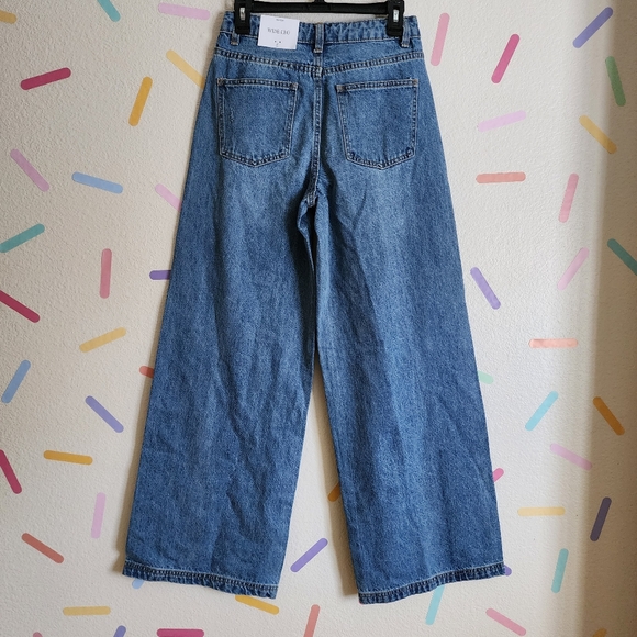 Jenee Naylor High-Rise Distressed Wide Leg Jeans NWT Future Collective - Picture 9 of 16